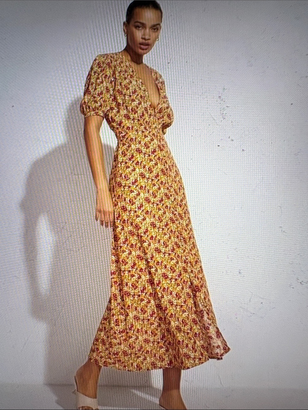 Faithful The Brand Bellavista Floral Midi Dress L
